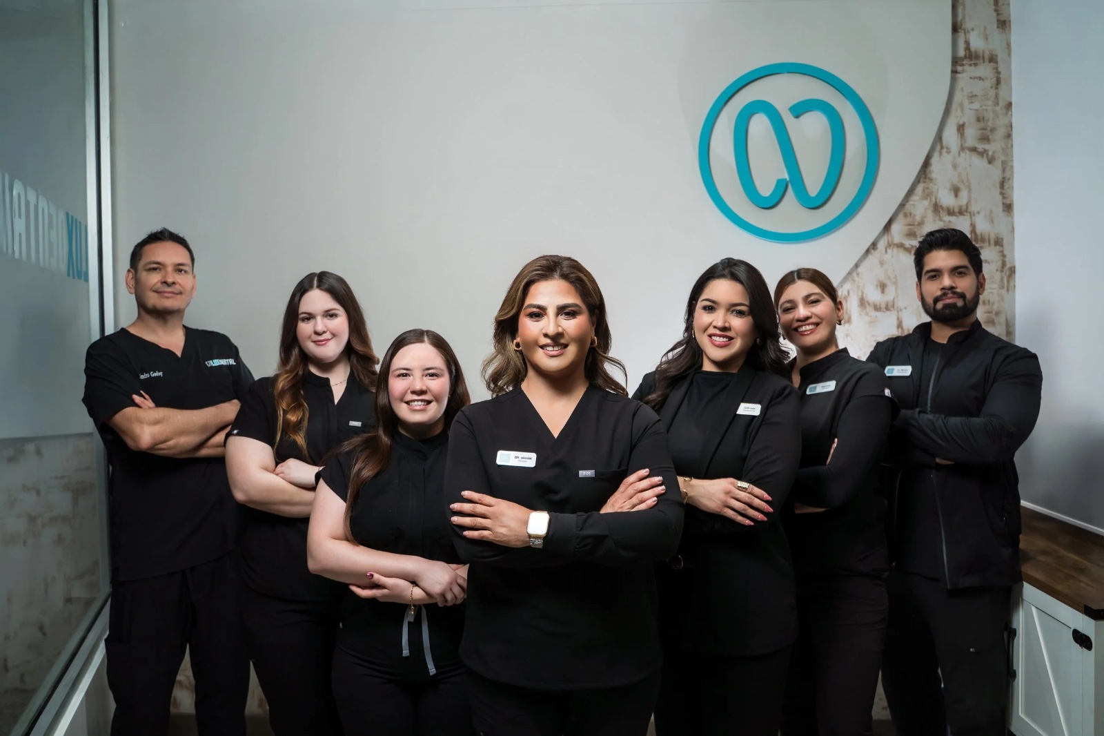 Lux Dental - Dental clinic in Los Algodones BC
